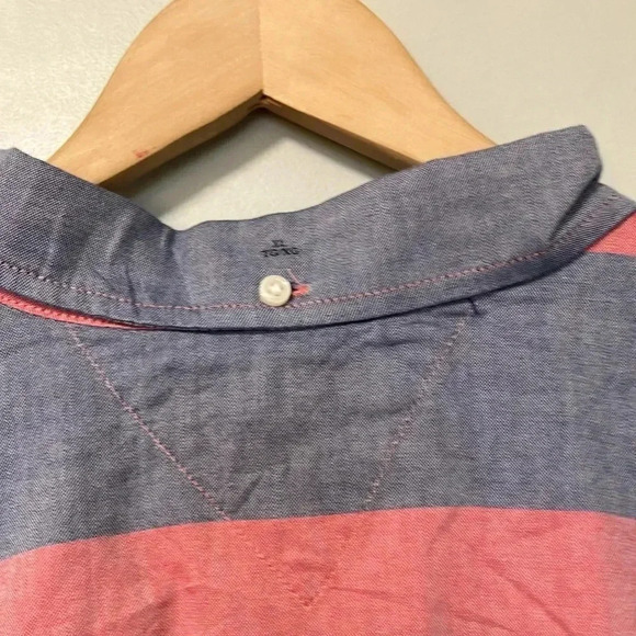 NWT Tommy Hilfiger striped button down shirt - Picture 9 of 9